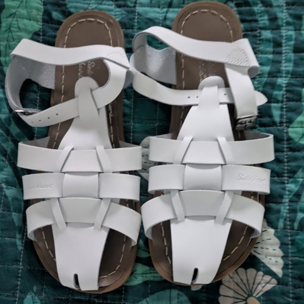 NEW SALT WATER Sandals Size Women’s US 7  W9 White Shark Fisherman Leather NIB